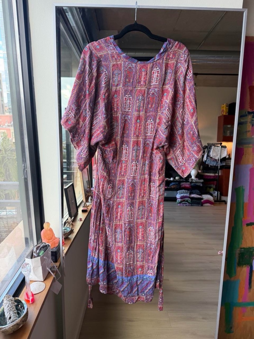 Women's Printed V-Neck Midi Dress in Mauve with Blue Accents - Picture 6 of 8
